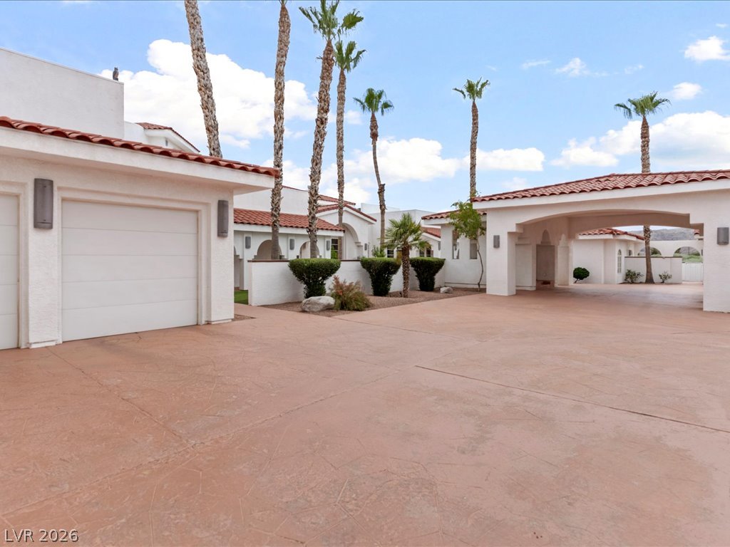 1705 West Casino Drive