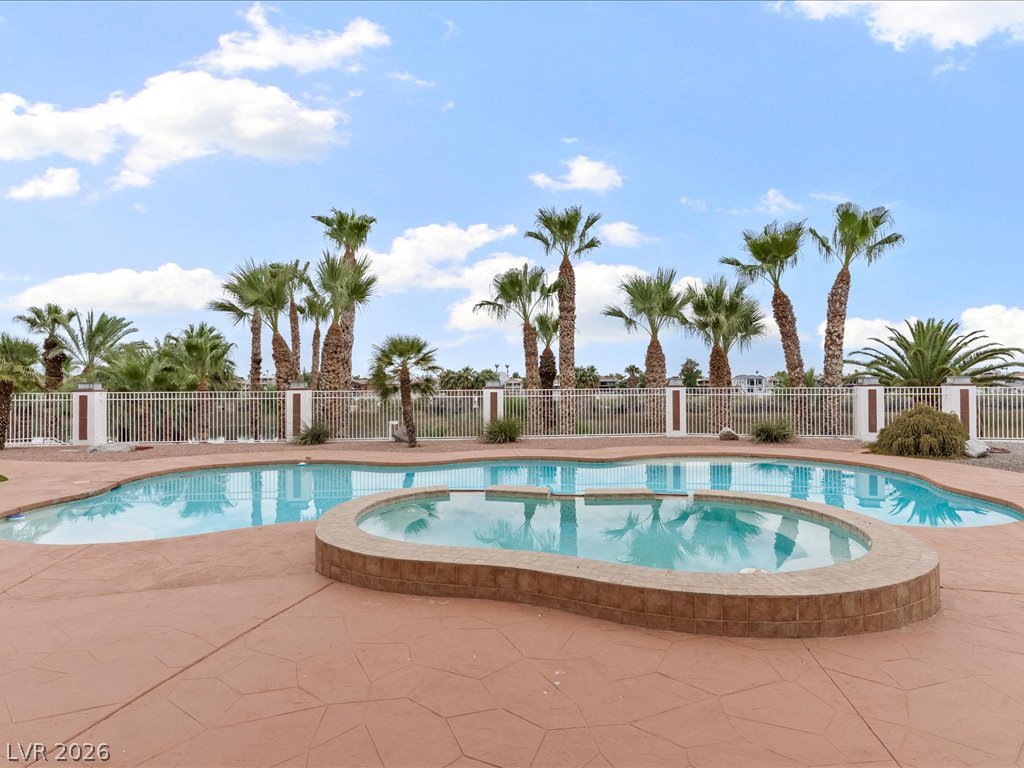 1705 West Casino Drive