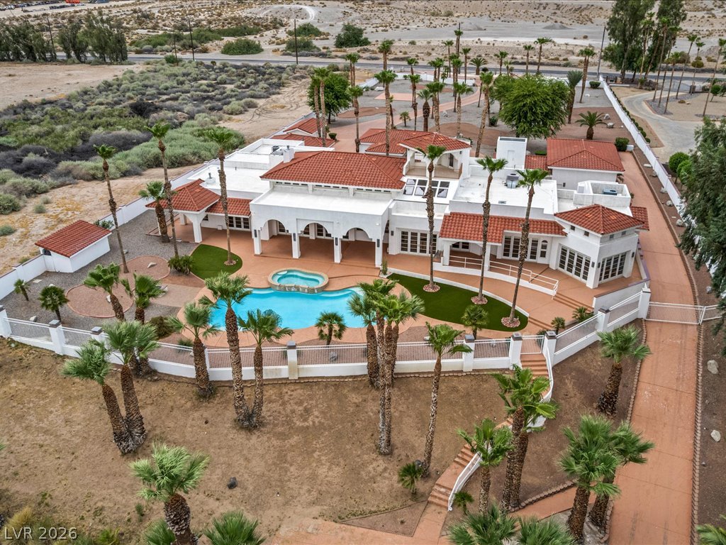 1705 West Casino Drive