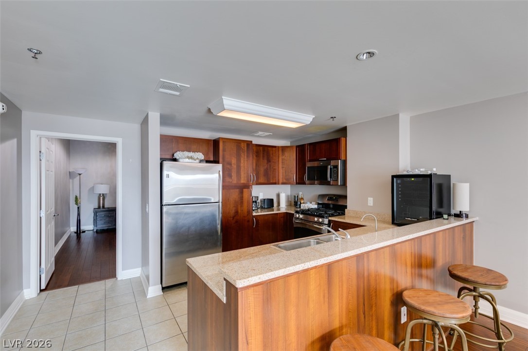 150 Las Vegas Boulevard 807
