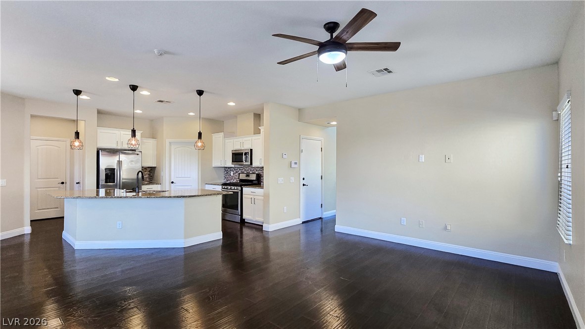 10667 HARVEST GREEN Way