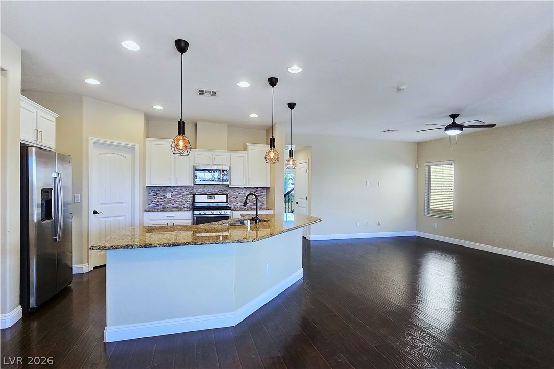 10667 HARVEST GREEN Way