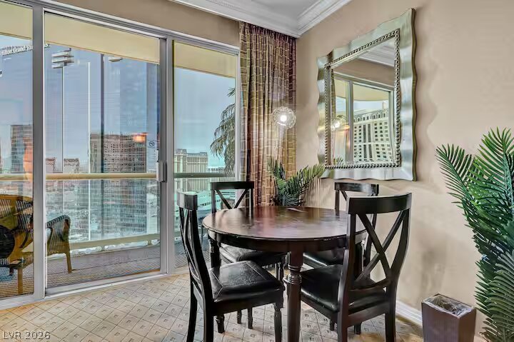 125 East Harmon Avenue 2215