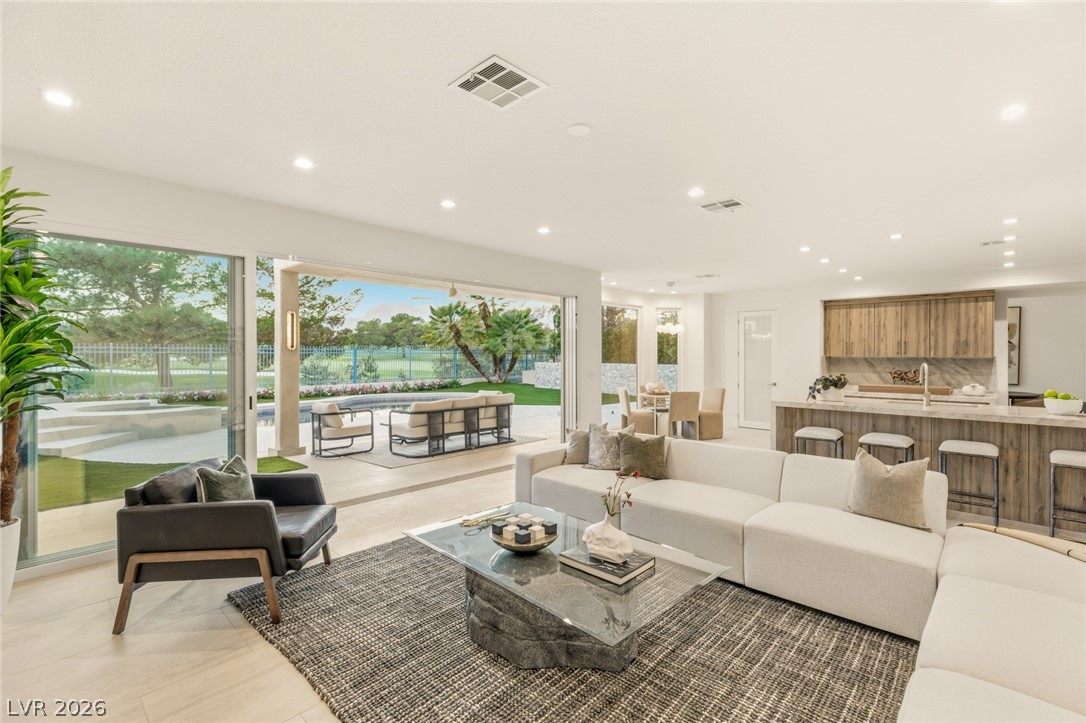 1833 Corta Bella Drive