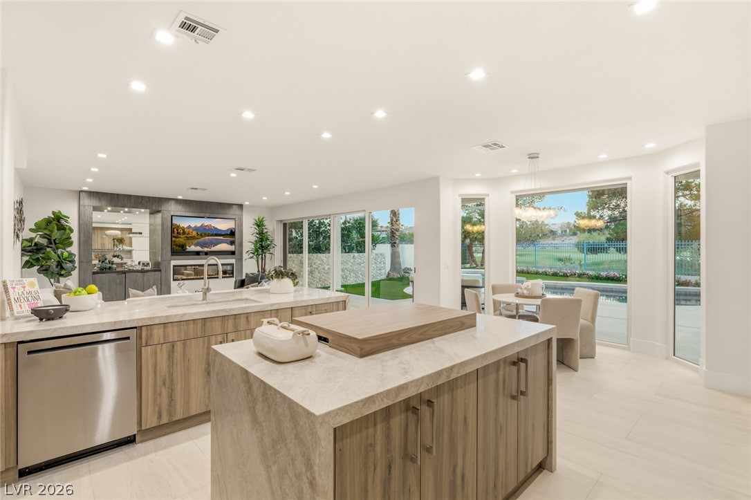1833 Corta Bella Drive