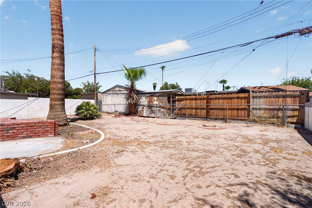 3021 Brady Avenue