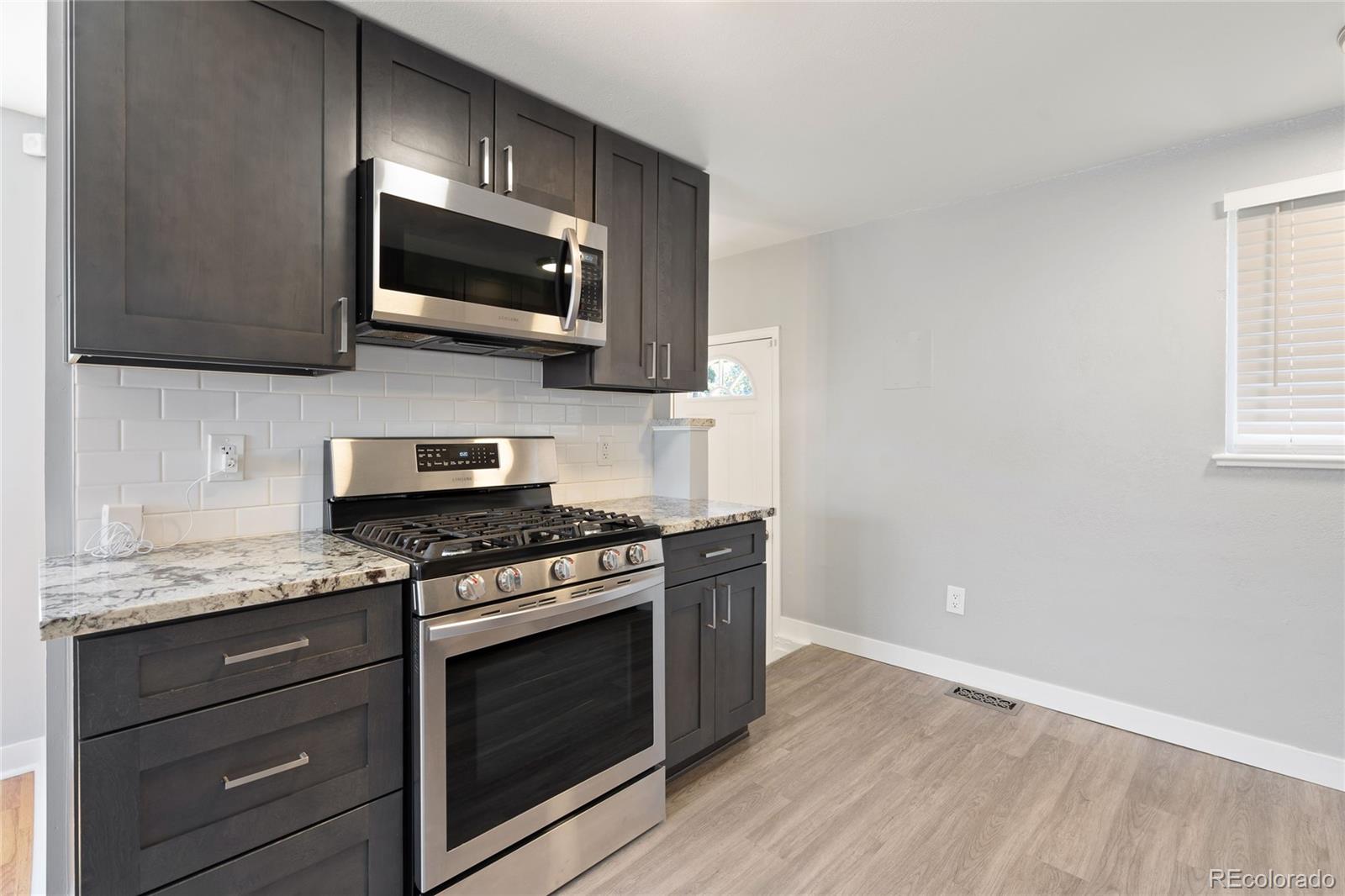 4550 W Center Avenue