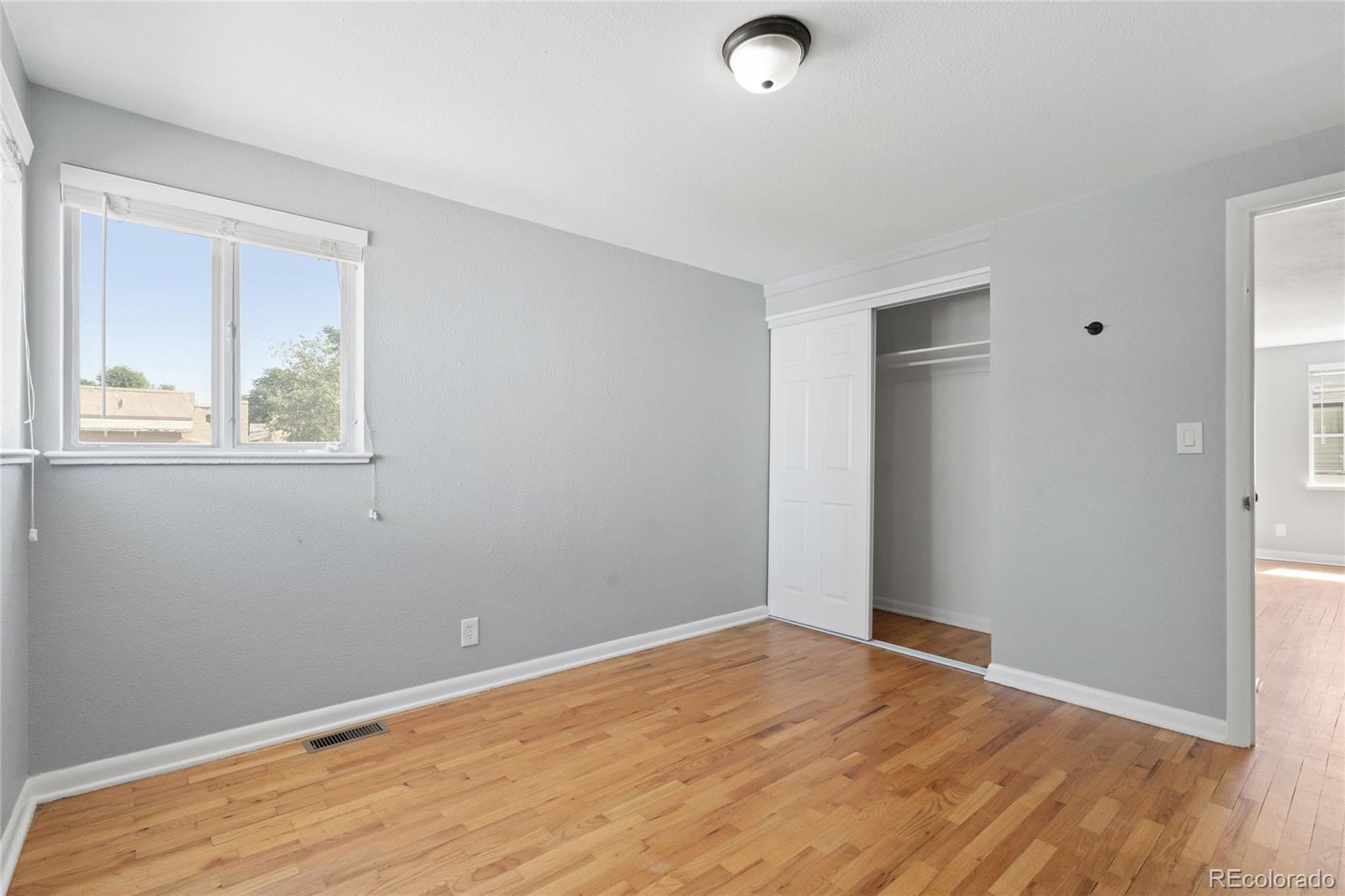 4550 W Center Avenue