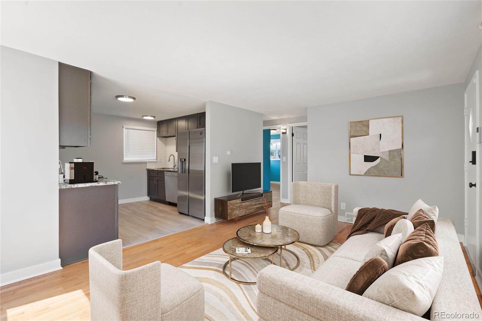 4550 W Center Avenue