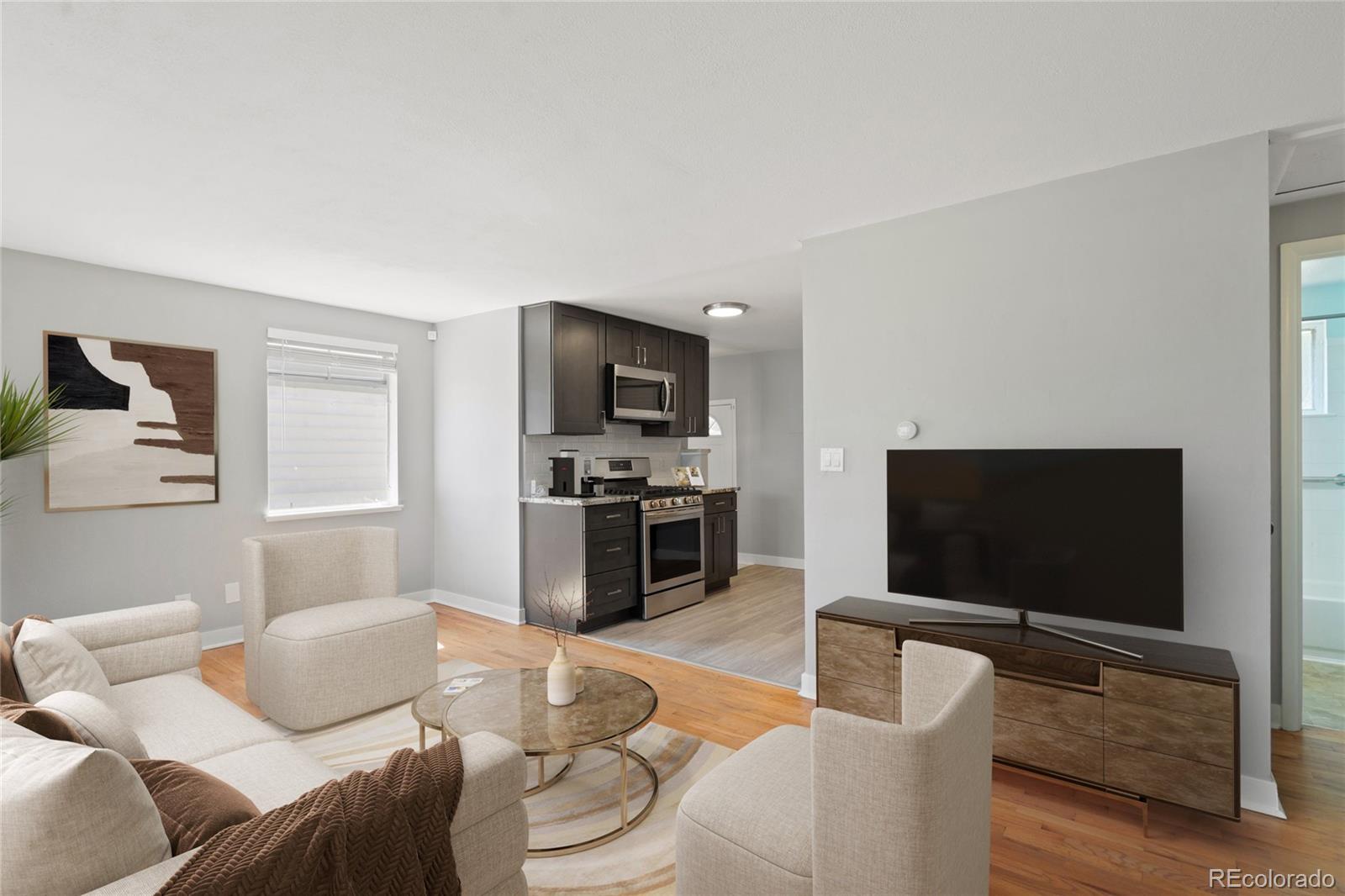 4550 W Center Avenue