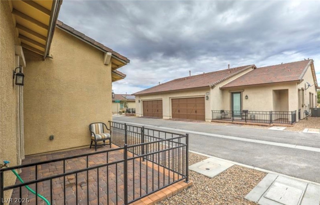 722 Orange Plume Walk