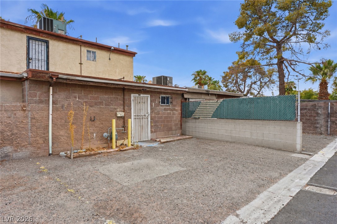 3978 Voxna Street