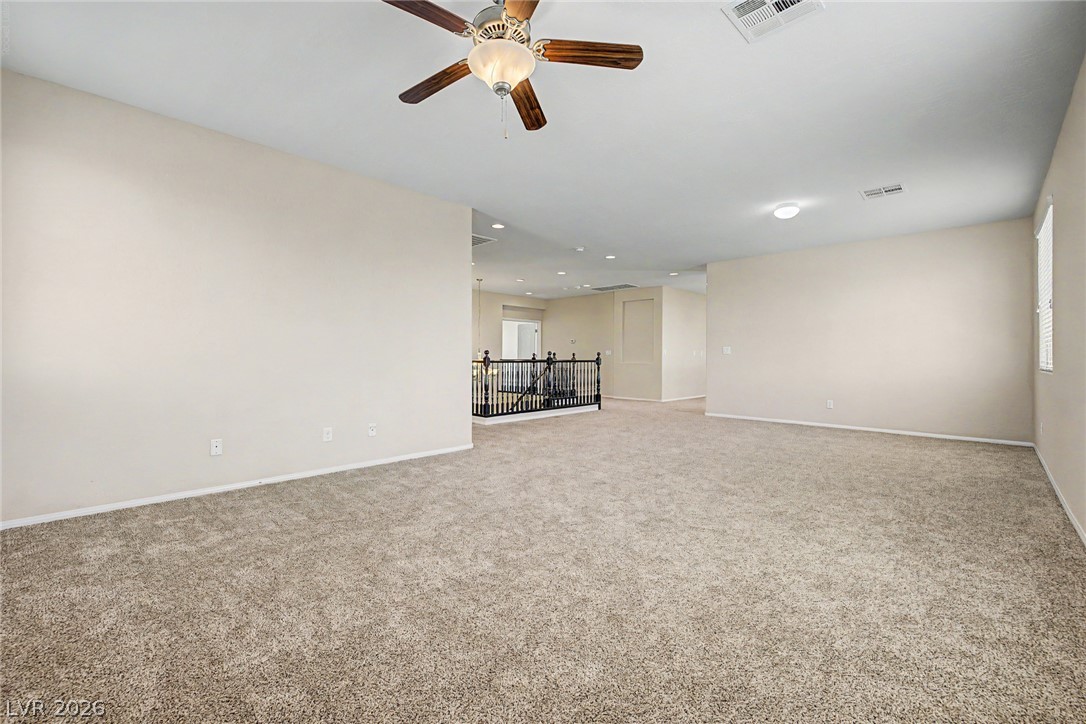 10104 Amana Oaks Avenue