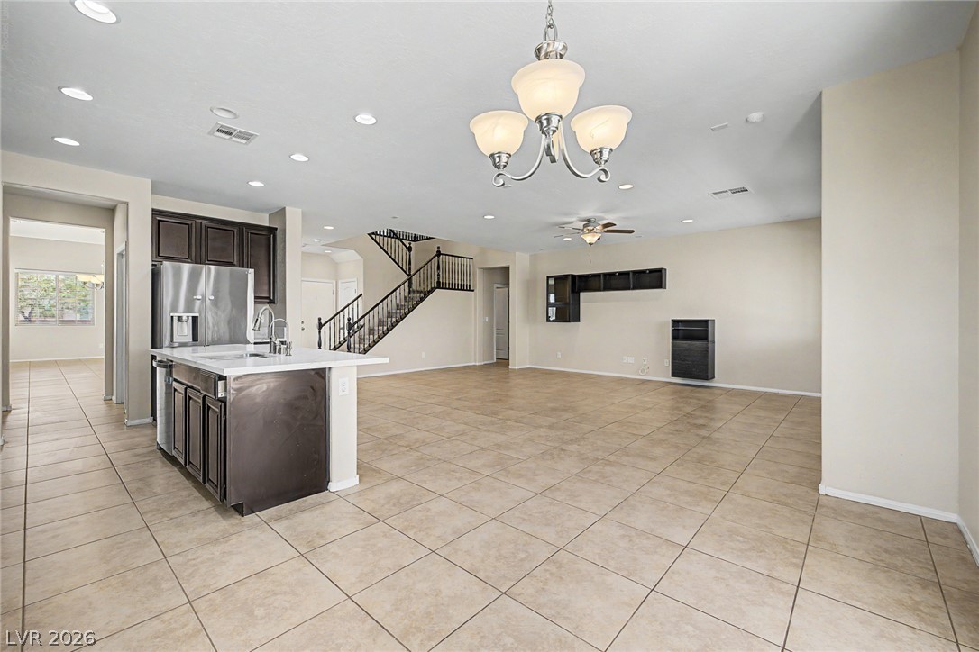 10104 Amana Oaks Avenue