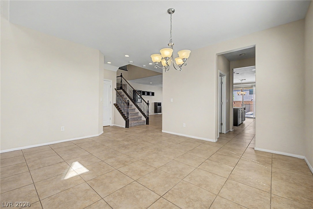 10104 Amana Oaks Avenue