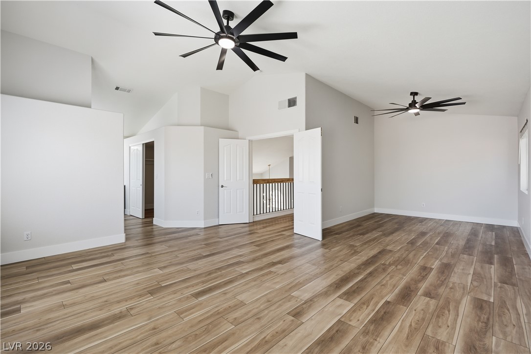 1620 Western Lily Street