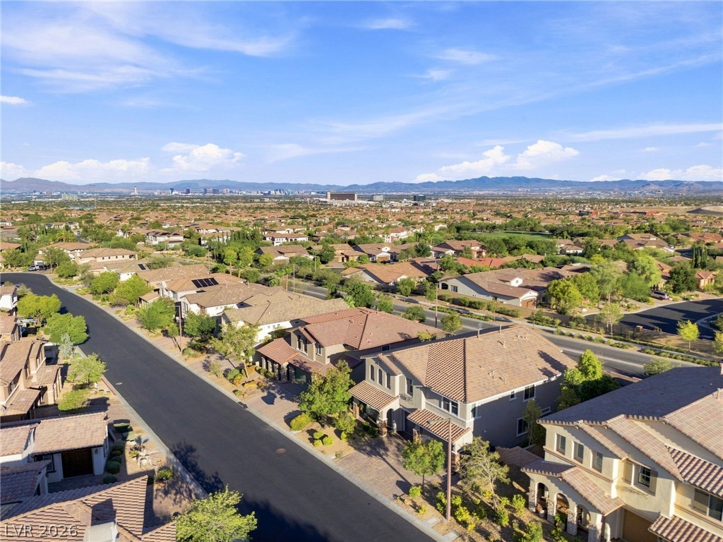 12139 Kite Hill Lane