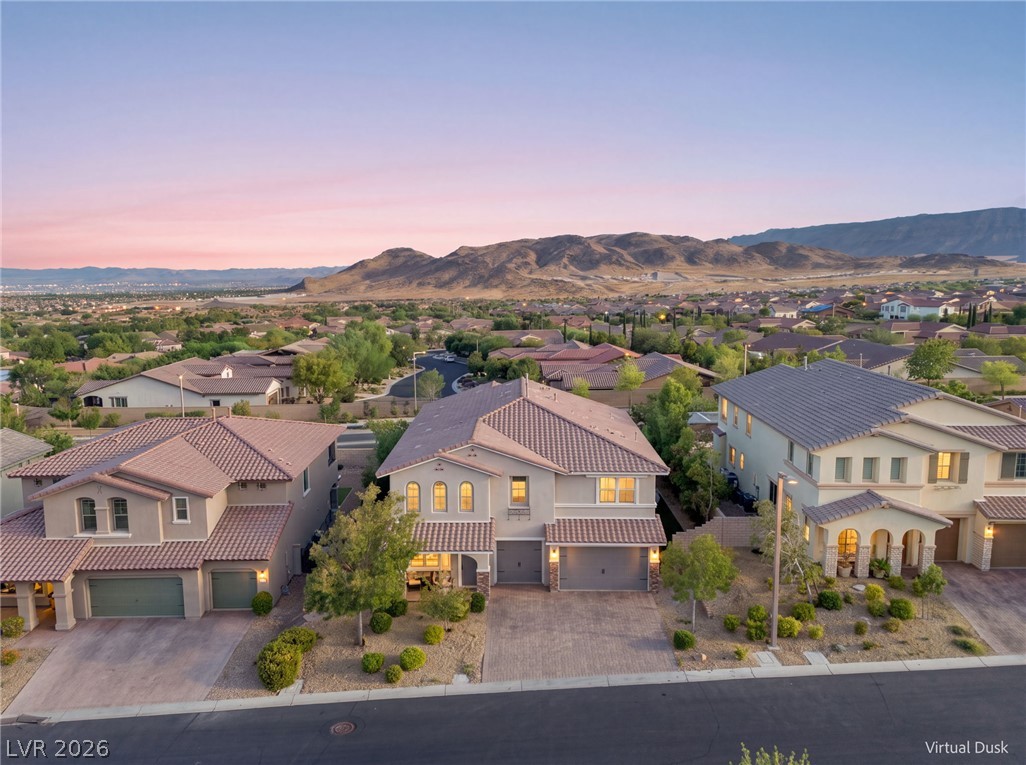 12139 Kite Hill Lane