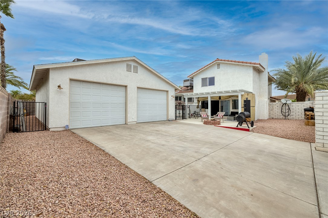 991 Perez Place