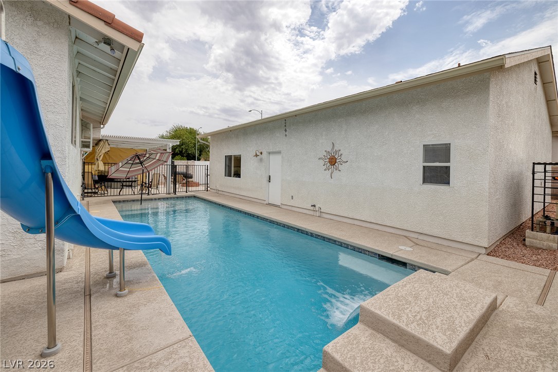991 Perez Place