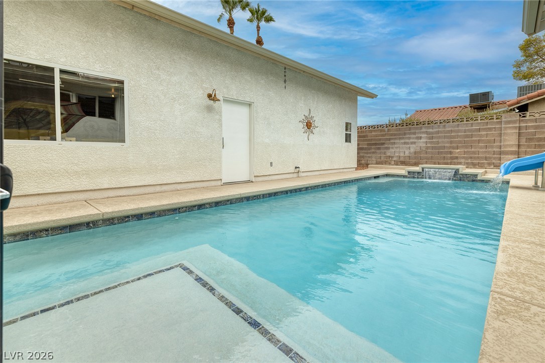 991 Perez Place