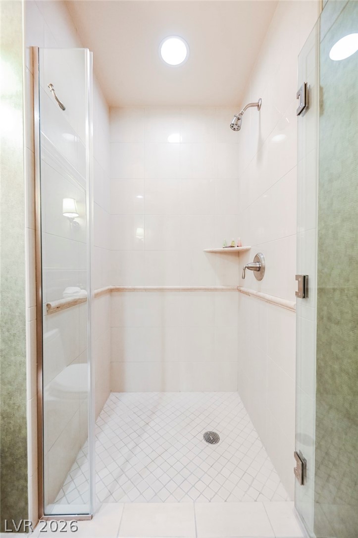 145 HARMON Avenue 1021