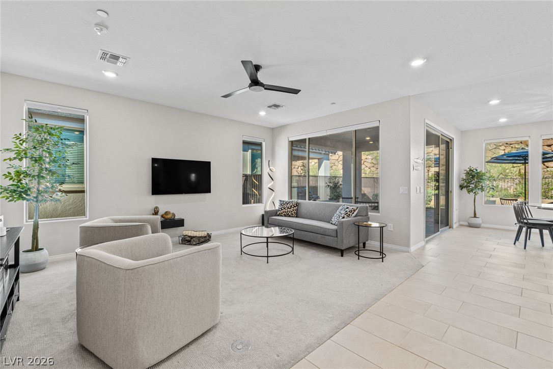 9 Desert Juniper Lane