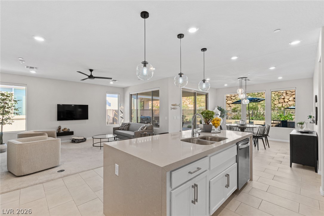 9 Desert Juniper Lane