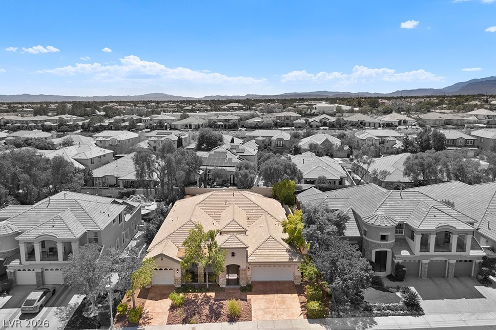 9425 Garnet Crown Avenue