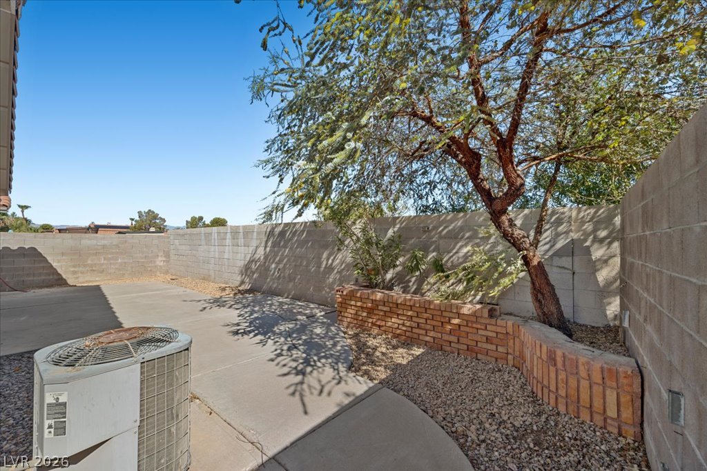 2432 Millcroft Drive