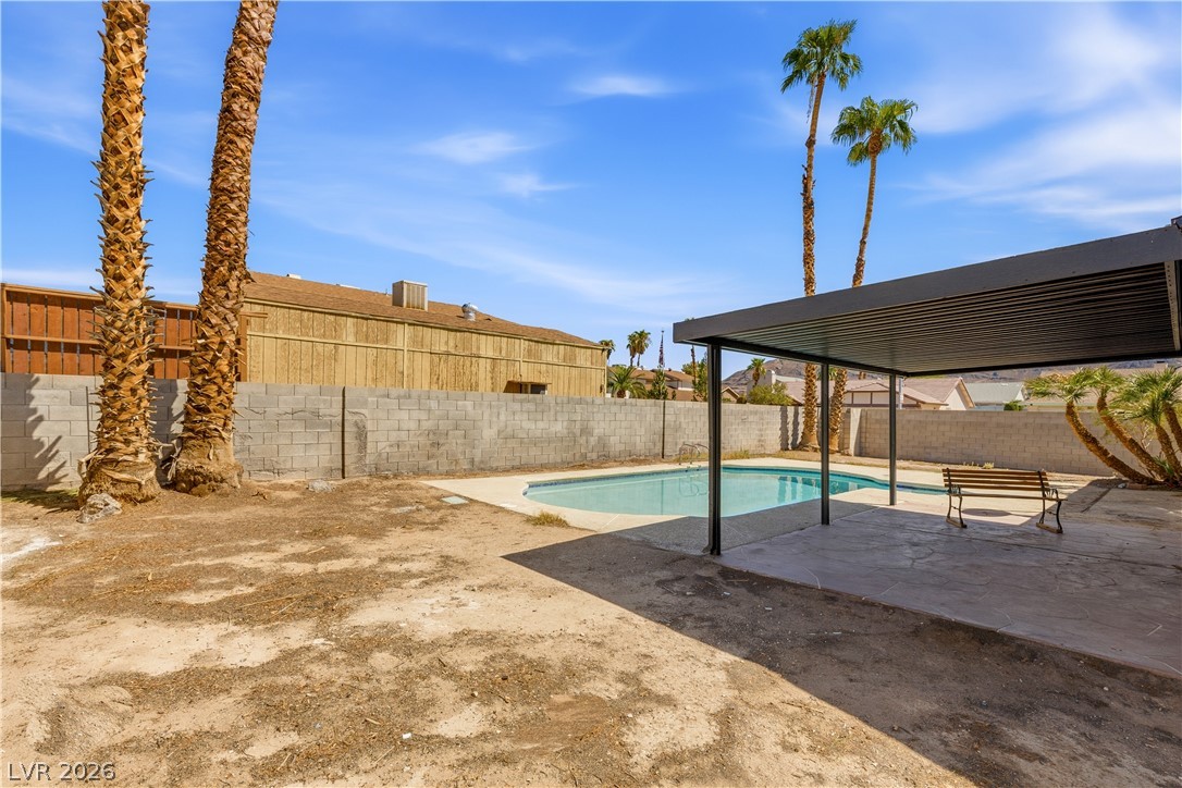 6058 Mirror Lake Drive