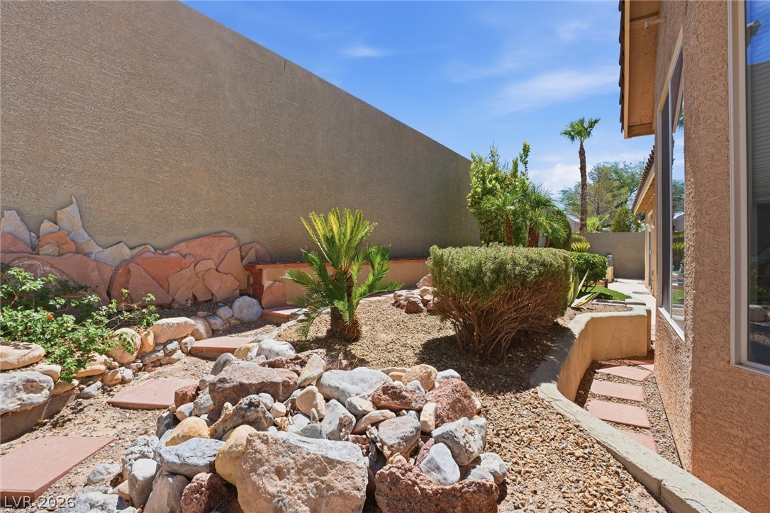 686 Fynn Valley Drive