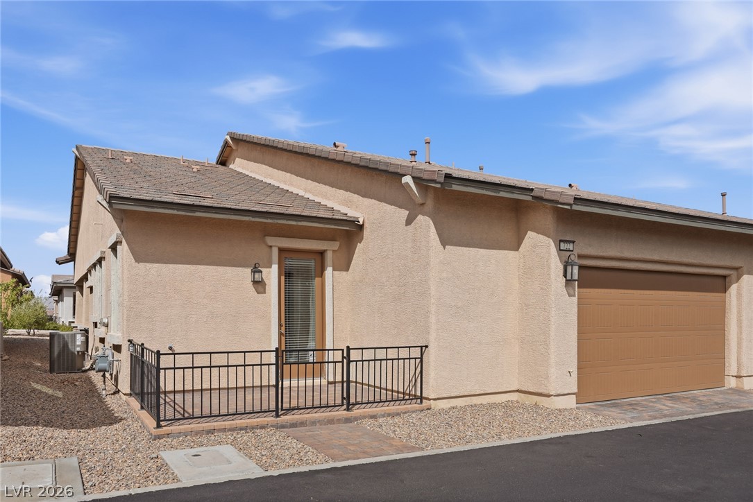 722 Orange Plume Walk