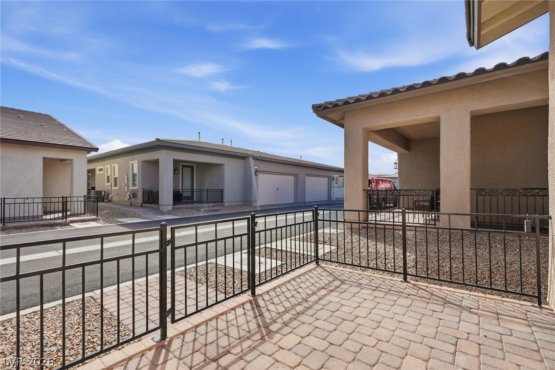 722 Orange Plume Walk
