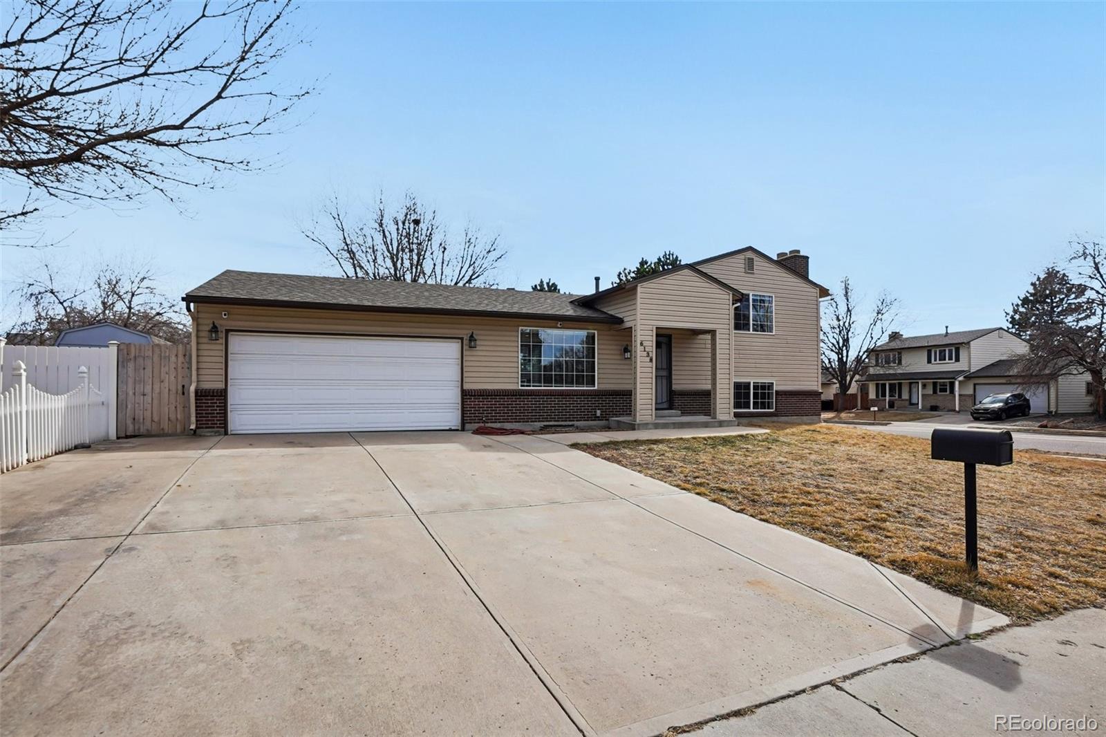 6138 W 85th Place