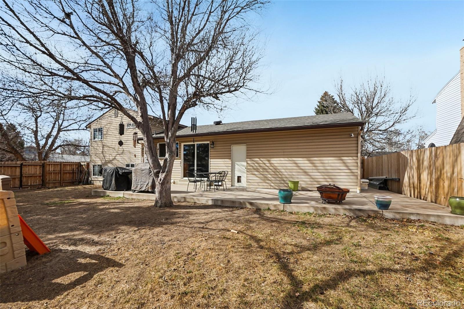 6138 W 85th Place