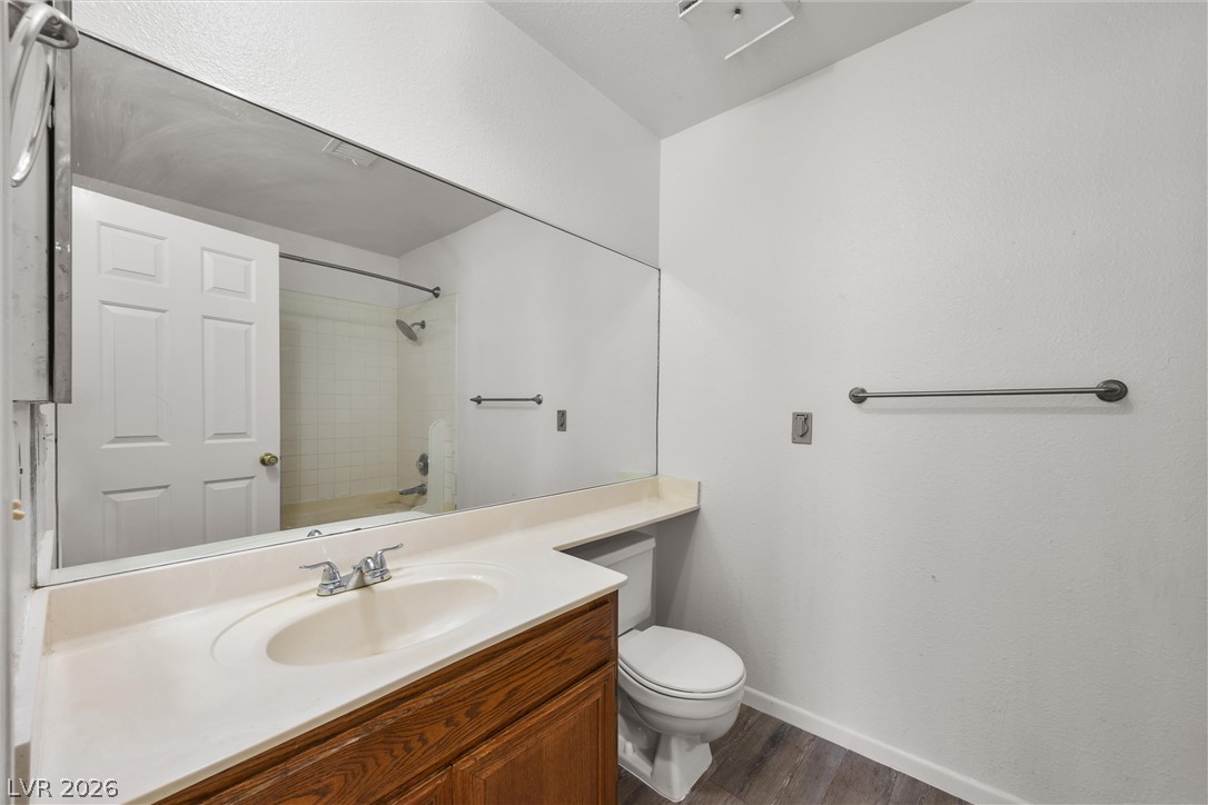 5576 West Rochelle Avenue 23D