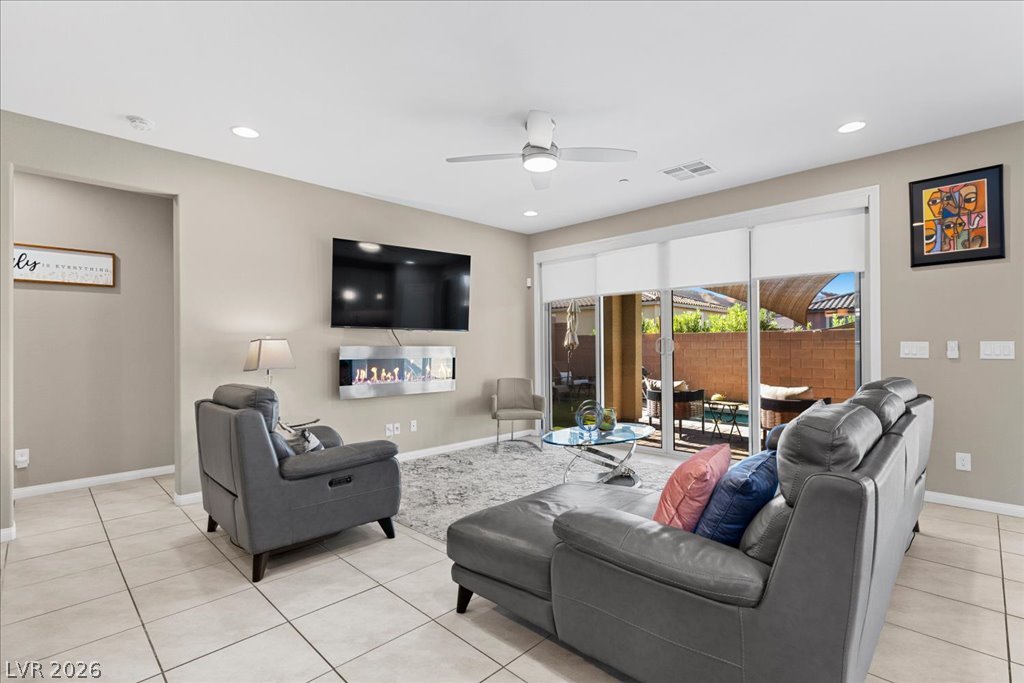 40 Flora Sagio Avenue