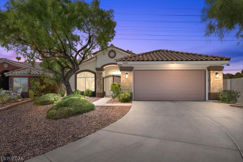 1601 Diamond Oaks Court