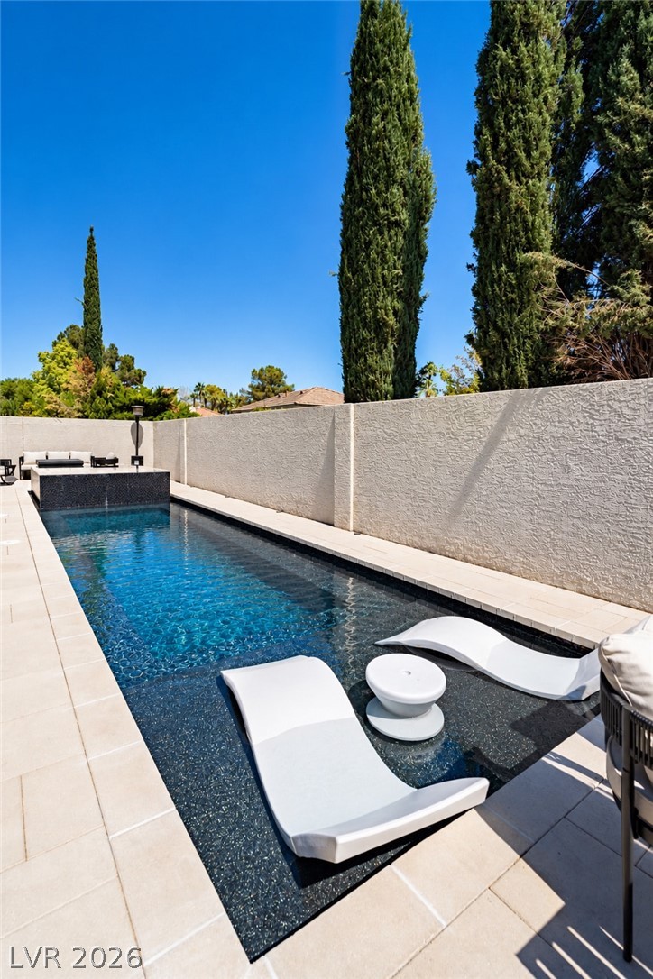 2824 Shannon River Drive