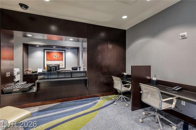 2600 HARMON Avenue 16011