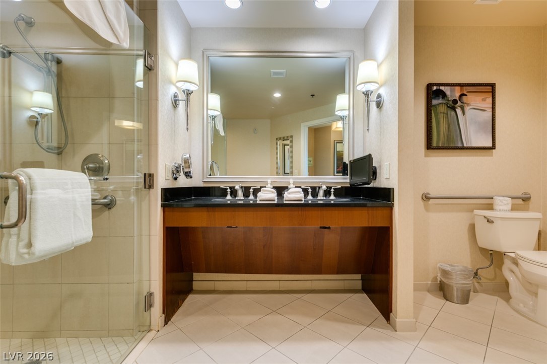 125 East HARMON Avenue 518