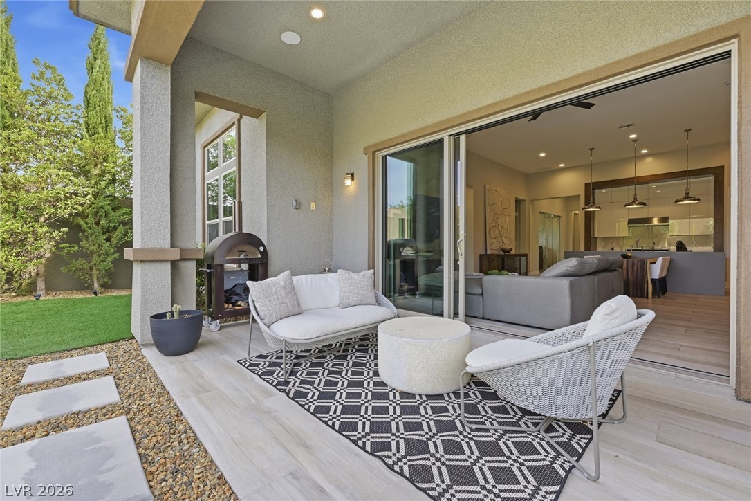 12382 Tudor Arch Drive