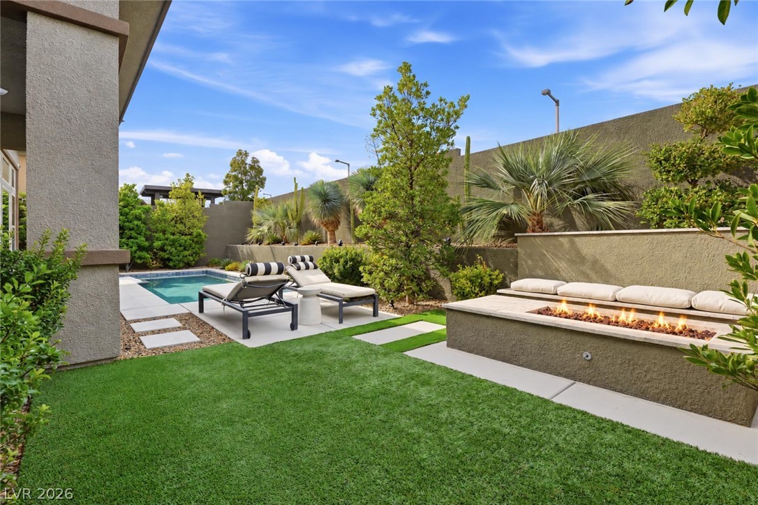 12382 Tudor Arch Drive