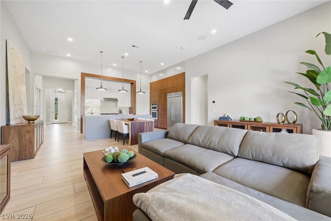 12382 Tudor Arch Drive