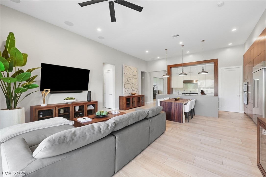 12382 Tudor Arch Drive