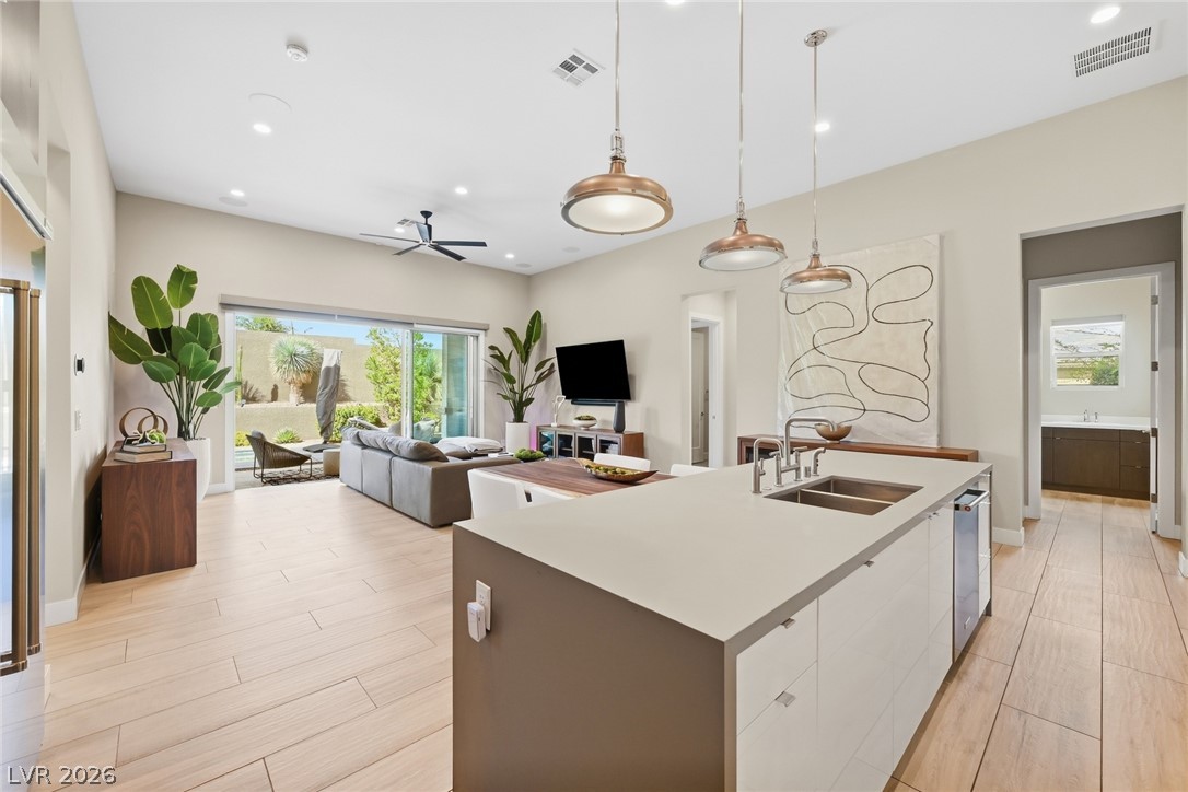 12382 Tudor Arch Drive