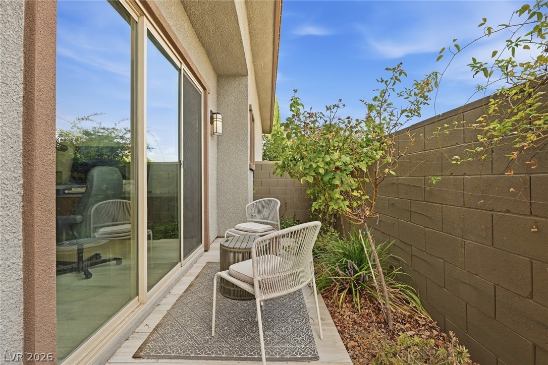 12382 Tudor Arch Drive
