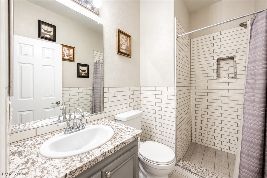 2136 Marsh Tern Court