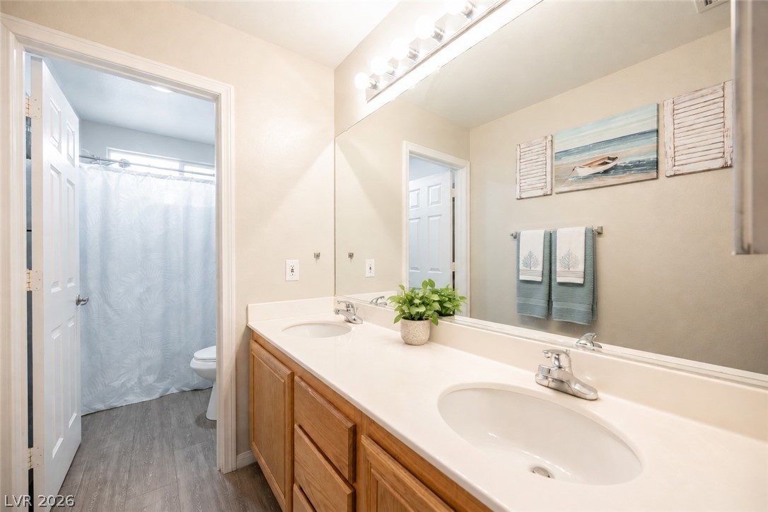 2136 Marsh Tern Court
